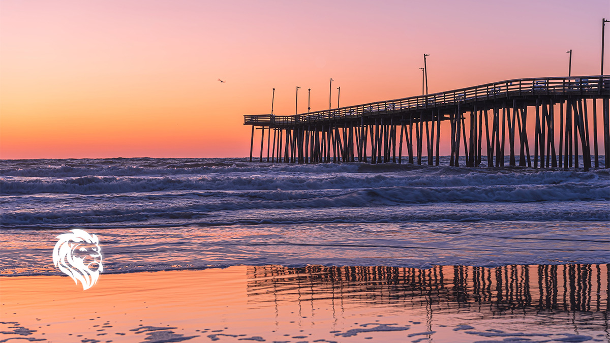 A Guide To Visiting The Virginia Beach Boardwalk and Beyond - Fidelity 