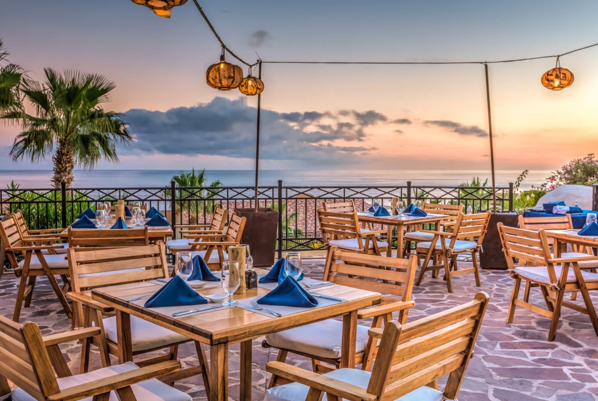 Pueblo Bonito Resort At Sunset Beach Dining