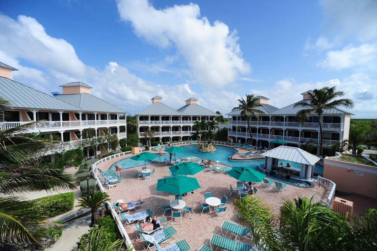 Morritt’s Tortuga Seaside Pool